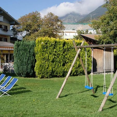 Pension Dietl Latsch Exterior foto